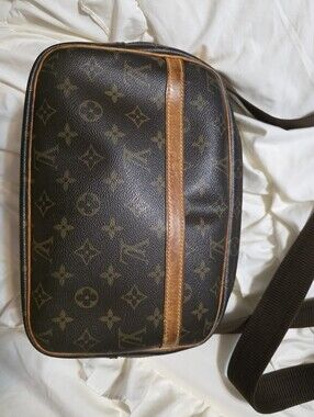 Louis Vuitton Monogram Reporter Bag in Brown and Tan